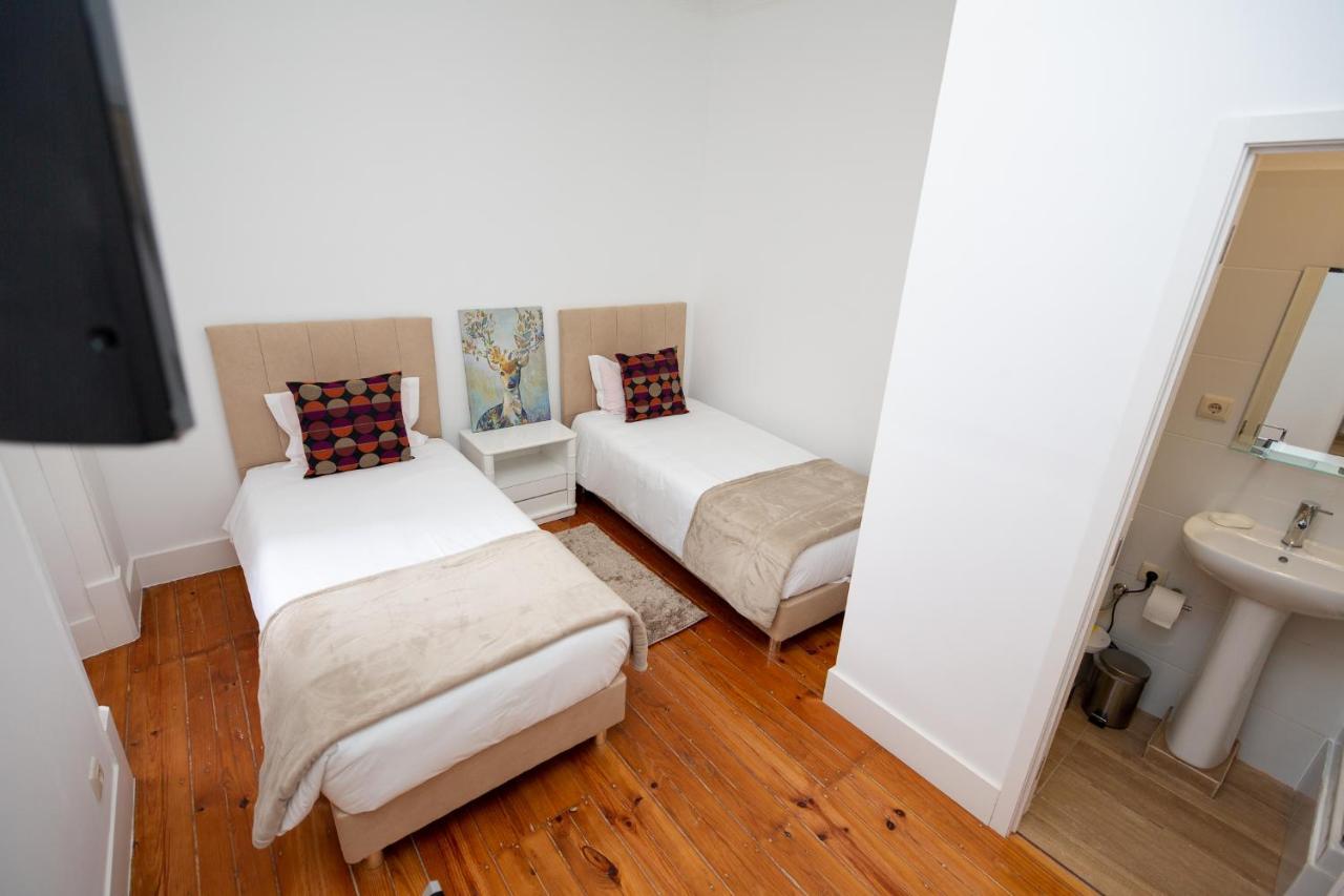 Inn-Chiado Boulevard Guest House リスボン エクステリア 写真