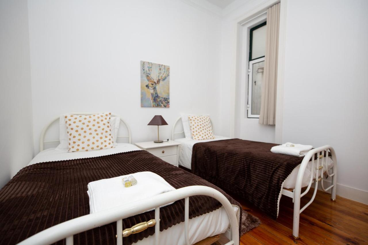 Inn-Chiado Boulevard Guest House リスボン エクステリア 写真