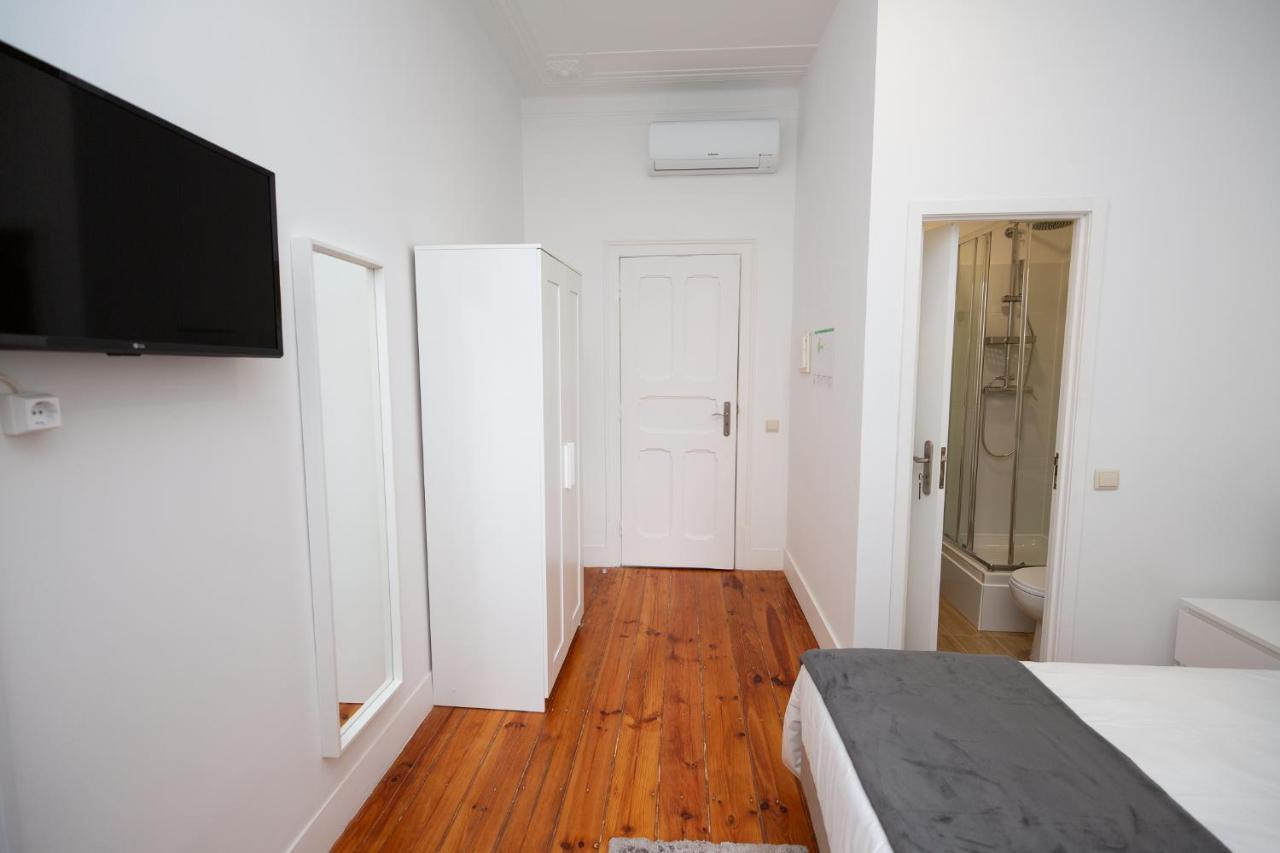 Inn-Chiado Boulevard Guest House リスボン エクステリア 写真