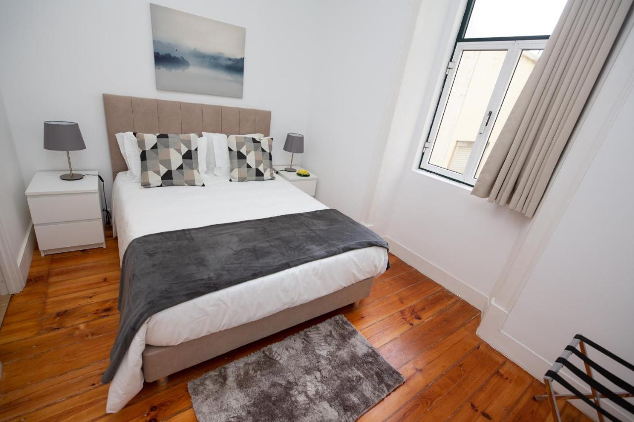 Inn-Chiado Boulevard Guest House リスボン エクステリア 写真
